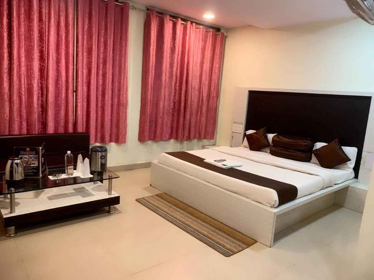 Hotel Payal & Restaurent Pachmarhī Εξωτερικό φωτογραφία